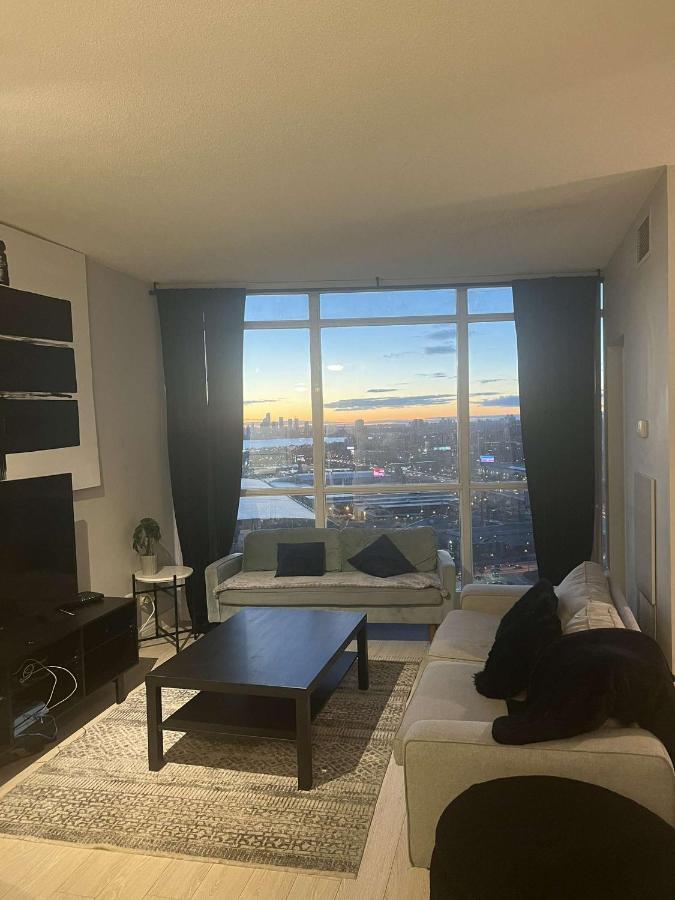 Cozy Fort York Condo 多伦多 外观 照片